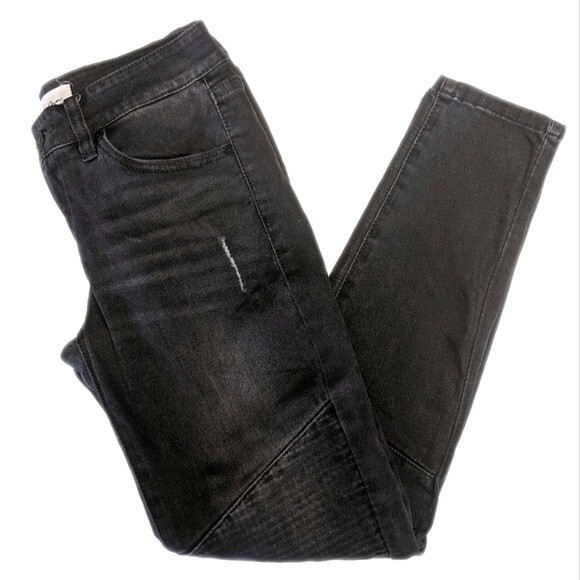 KanCan black denim distressed skinny jeans EUC 3/25 - Picture 1 of 7
